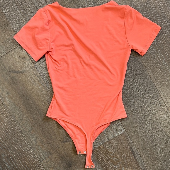 House of Harlow 1960 bodysuit - Picture 3 of 3